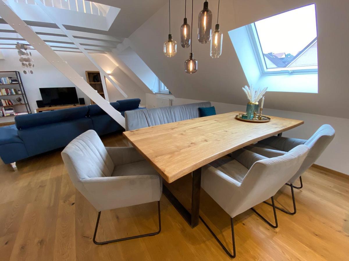 Modernes Penthouse, Nahe Wuerzburg Apartment Bagian luar foto
