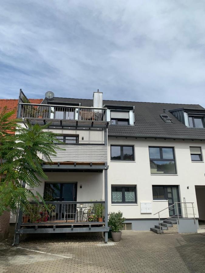 Modernes Penthouse, Nahe Wuerzburg Apartment Bagian luar foto