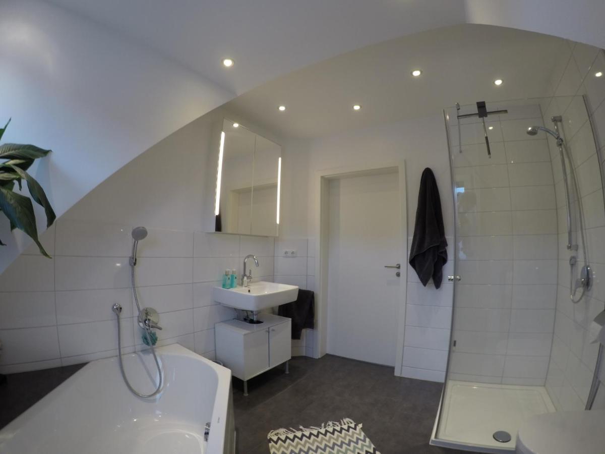 Modernes Penthouse, Nahe Wuerzburg Apartment Bagian luar foto